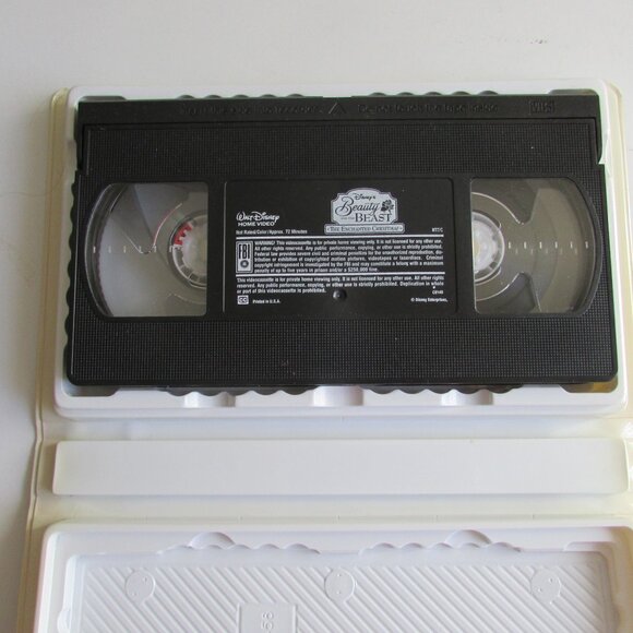 VHS Tapes - 3 Christmas movies - Picture 5 of 11